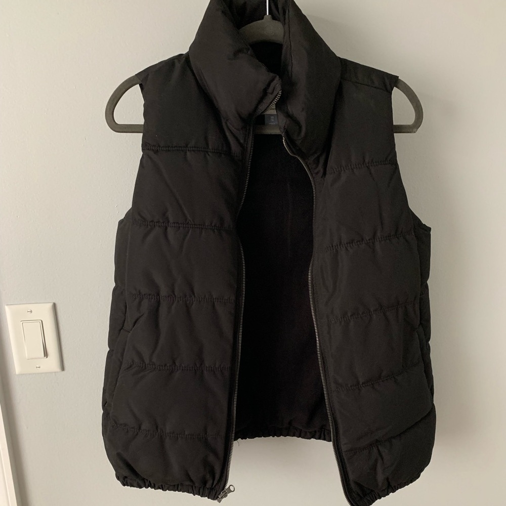 Maternity Black Puffer Vest